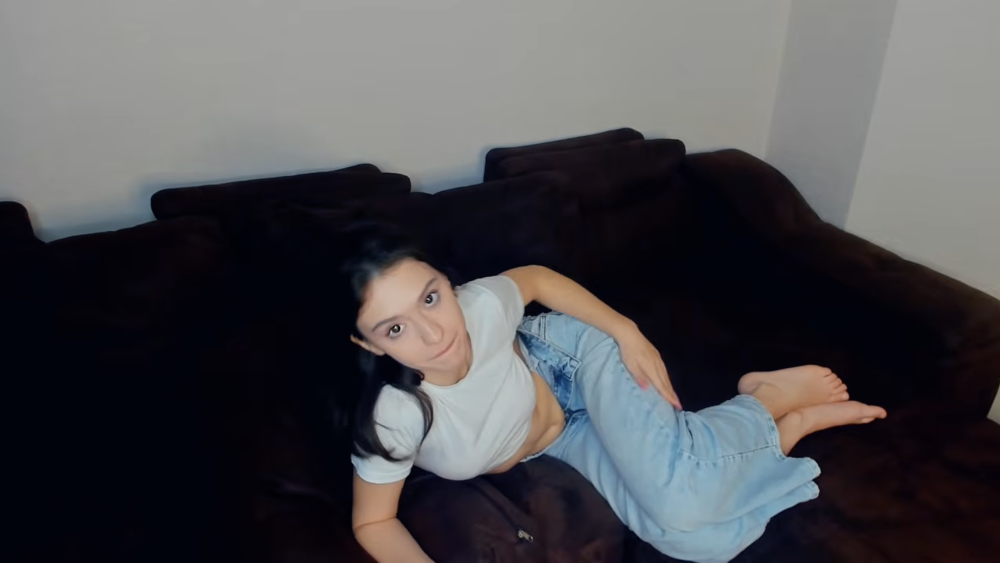 TikTok Live Feet Gorgeous College Teen Barefoot On Couch